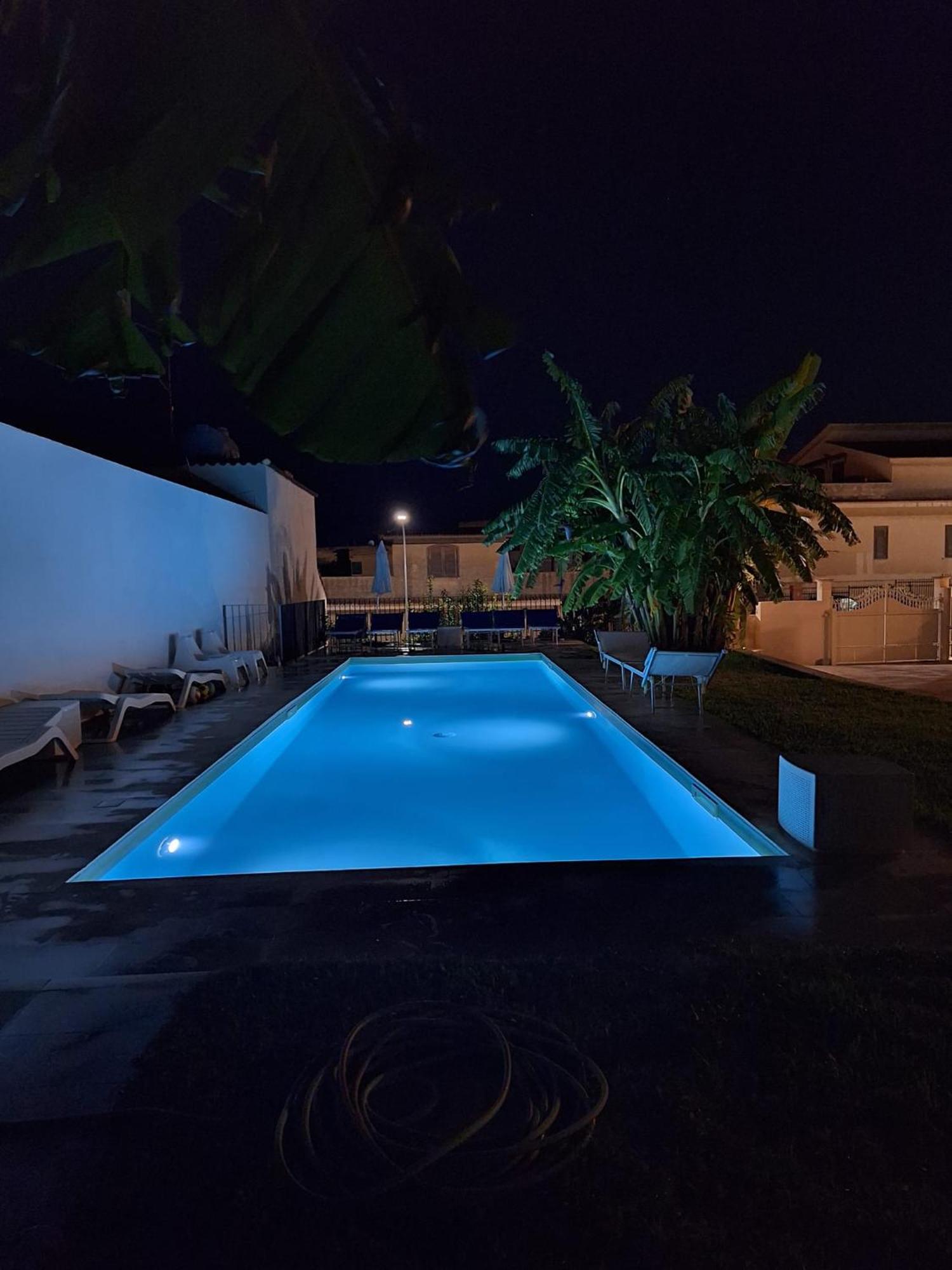 Chiaralice Vila Noto Exterior foto